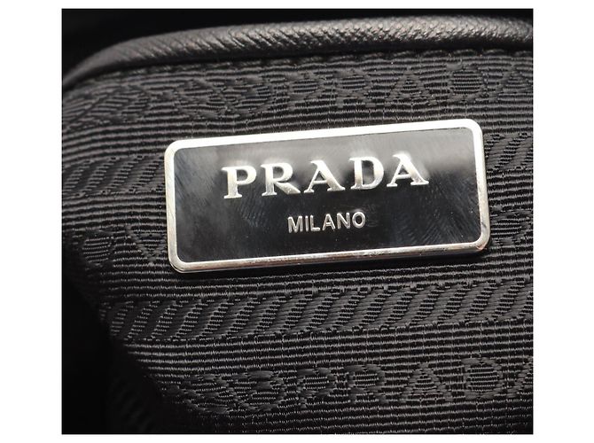 Borsa a tracolla Prada Triangle Plate Nero - vista 4