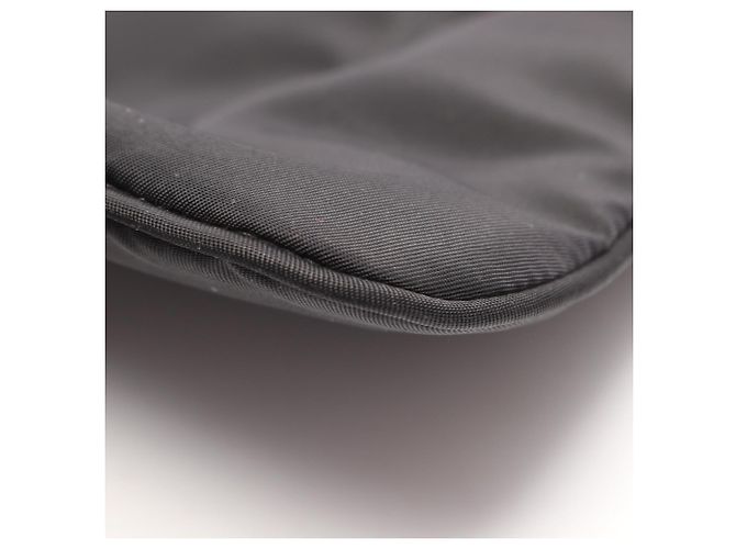 Borsa a tracolla Prada Triangle Plate Nero - vista 6