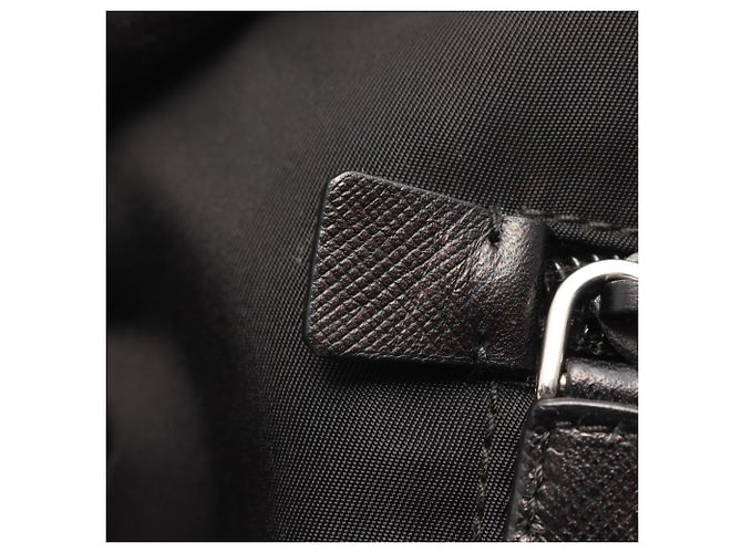 Borsa a tracolla Prada Triangle Plate Nero - vista 7