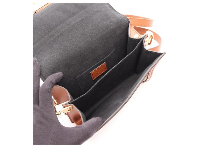Borsa a tracolla Louis Vuitton Dauphine Mini Monogram Reverse Marrone Beige - vista 3