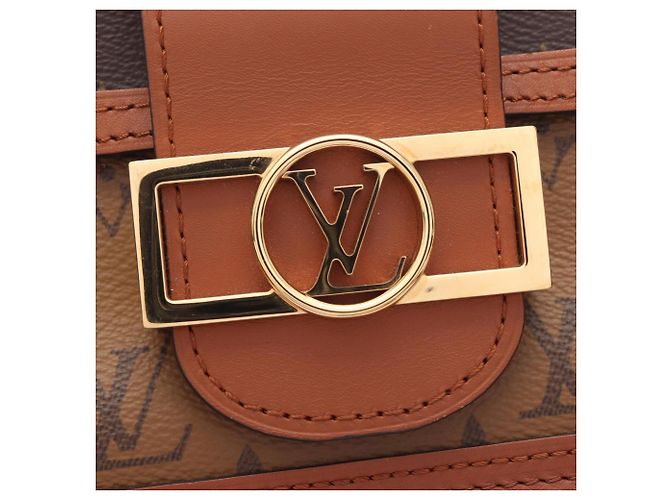 Borsa a tracolla Louis Vuitton Dauphine Mini Monogram Reverse Marrone Beige - vista 8
