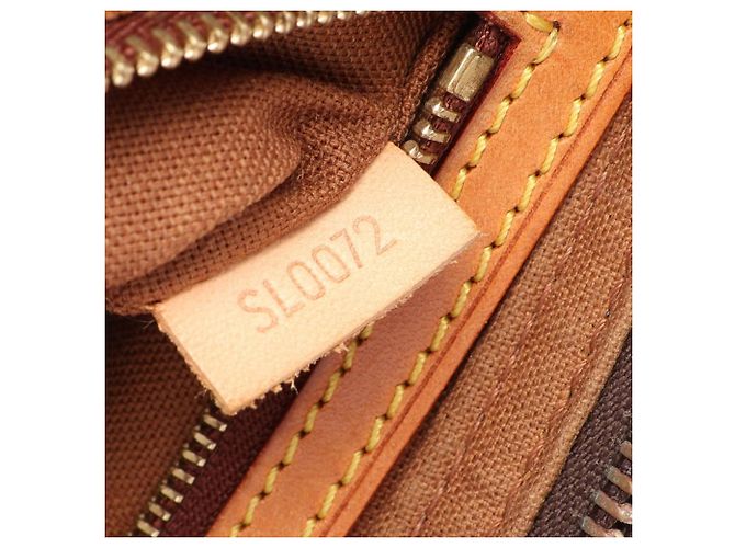 Sac à épaule Louis Vuitton Trotteur Monogram Marron - vue 5
