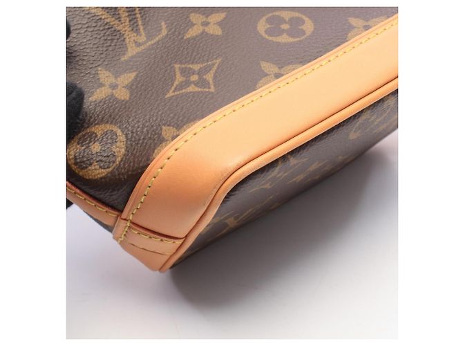Noe Borsa Louis Vuitton Nano Noé Monogram Marrone - vista 6