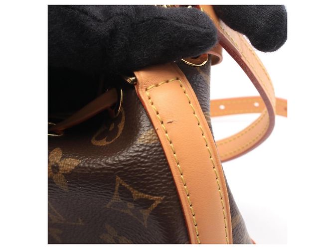 Noe Borsa Louis Vuitton Nano Noé Monogram Marrone - vista 7
