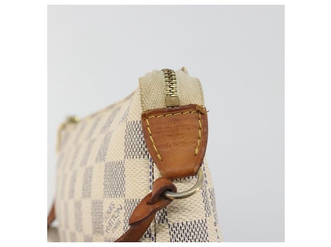 Louis Vuitton Pochette Accessoires Damier Small Beige - vista 6