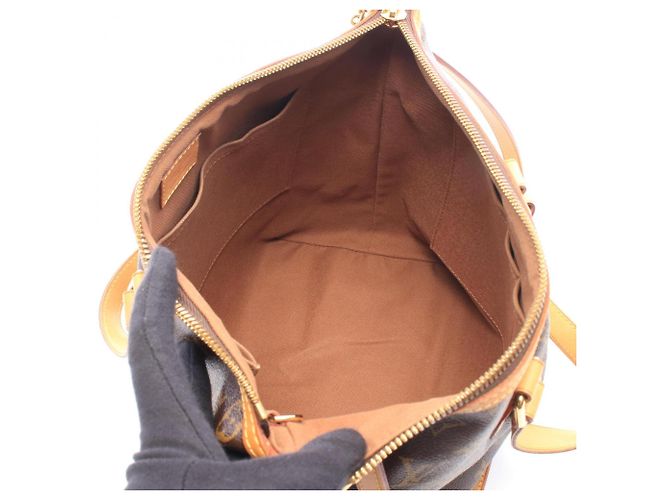 Borsa Louis Vuitton Palermo PM Marrone - vista 3