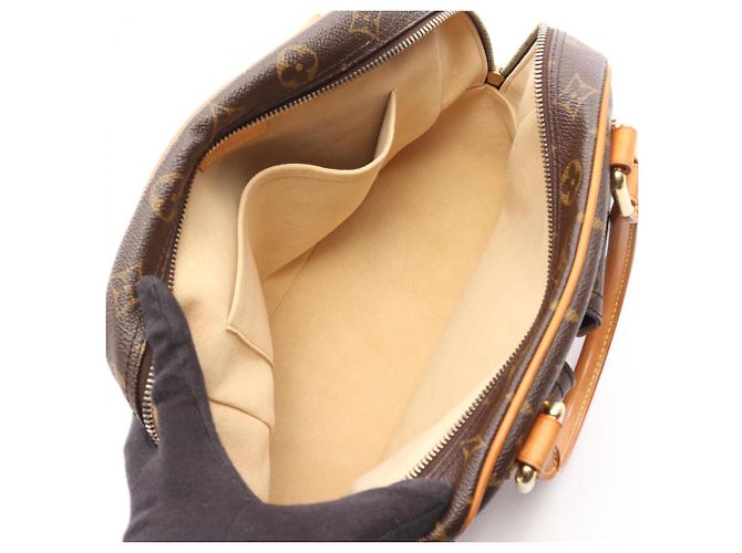 Borsa Louis Vuitton Manhattan PM Marrone - vista 3