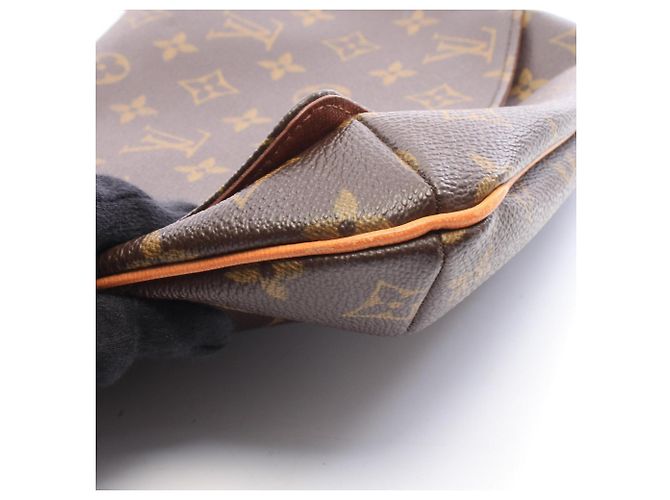 Borsa a tracolla Louis Vuitton Musette Tango Marrone - vista 6