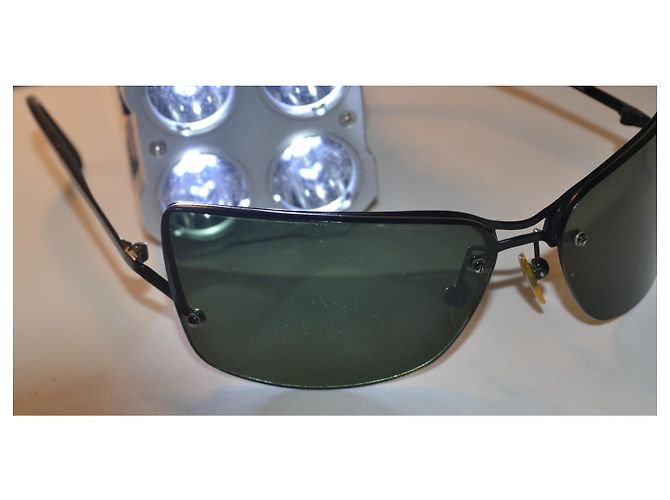 Moschino Sonnenbrille Schwarz - Ansicht 8
