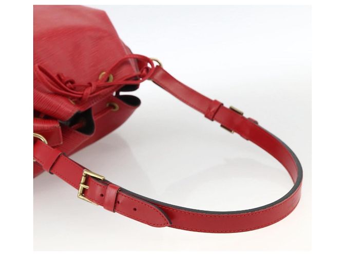 Louis Vuitton Noe Epi Leather Large Rosso - vista 7