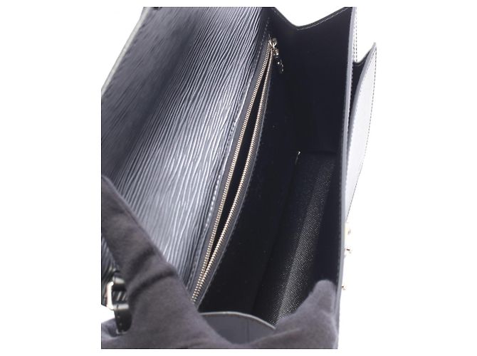 Louis Vuitton Pochette Sellier Dragonne Second Bag Nero - vista 3