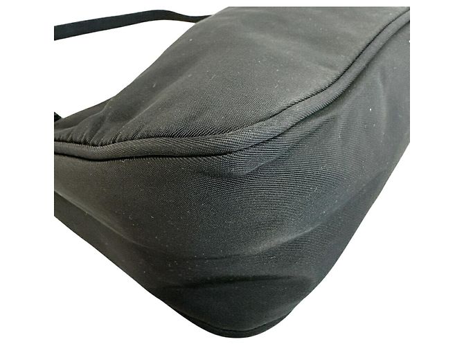 Mini borsa Prada Triangle Plate Pouch Nero - vista 3