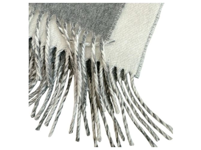 Stola in cashmere double-face Hermès Marrone Bianco - vista 4