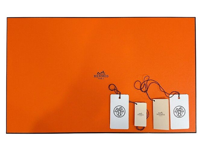 Stola in cashmere double-face Hermès Marrone Bianco - vista 8