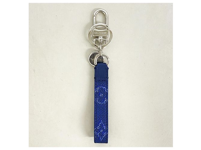 Louis Vuitton Monogram Heritage Keychain Charm Blue - view 4
