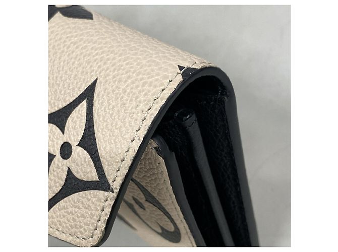 Sarah Portafoglio lungo Louis Vuitton Monogram Empreinte Bicolor Nero Crudo - vista 5