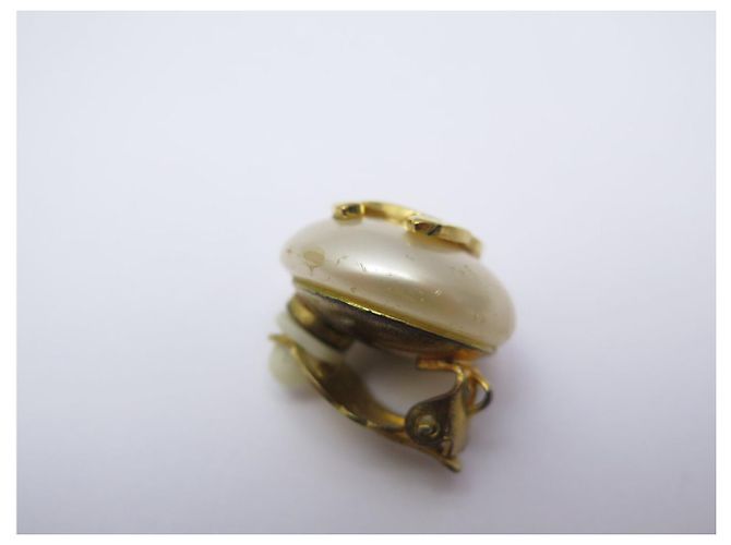 ORECCHINI VINTAGE CHANEL A POMPOLLO PERLE LOGO CC CASTELLANE 1989 EARRINGS D'oro - vista 9