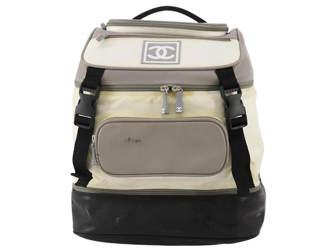 CHANEL Sports Line Backpack White Gray CC - vista 13