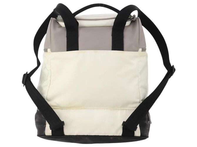 CHANEL Sports Line Backpack White Gray CC - vista 2