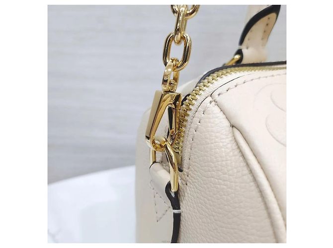 Louis Vuitton Speedy Bandoulière Monogram Empreinte Cream Bianco - vista 5