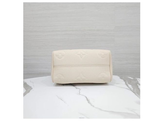 Louis Vuitton Speedy Bandoulière Monogram Empreinte Cream Bianco - vista 8