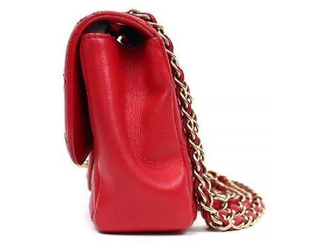Chanel Borsa a tracolla matelassé rossa con patta Rosso - vista 2