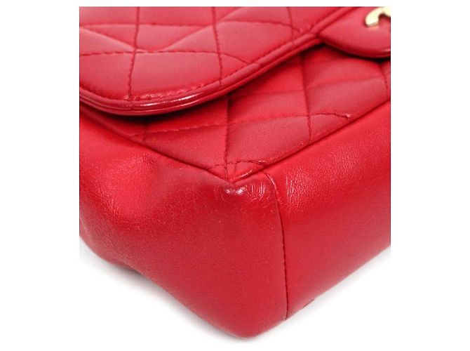 Chanel Borsa a tracolla matelassé rossa con patta Rosso - vista 5