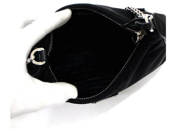 Prada Borsa a spalla e crossbody multi Hobo Re-Edition in Tessuto nero - vista 6
