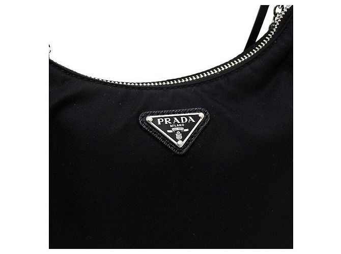 Prada Borsa a spalla e crossbody multi Hobo Re-Edition in Tessuto nero - vista 9