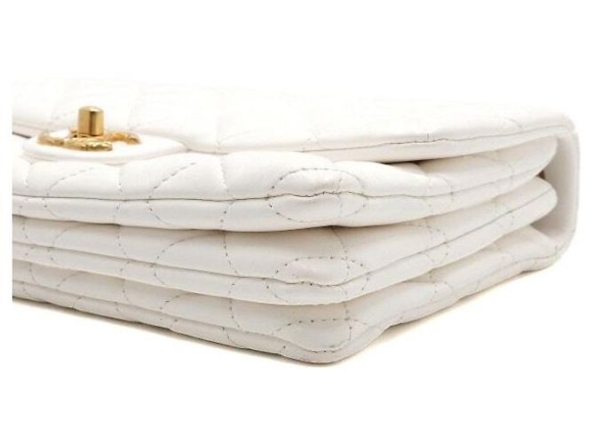 Chanel Borsa a tracolla Medium in pelle d'agnello bianca con patta CC e chiusura girevole, catena dorata Bianco - vista 10