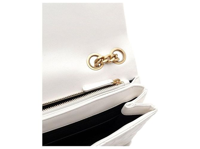 Chanel Borsa a tracolla Medium in pelle d'agnello bianca con patta CC e chiusura girevole, catena dorata Bianco - vista 8