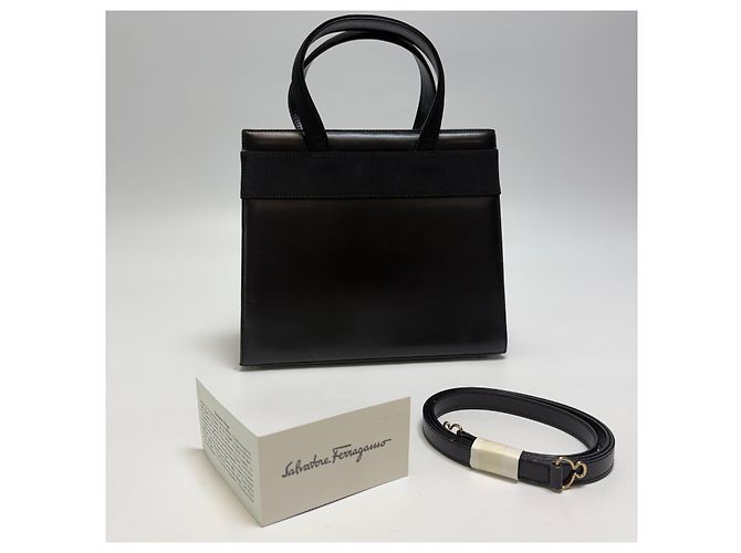 Salvatore Ferragamo Borsa Tote Iconic Bow Ribbon Nera Nero - vista 10
