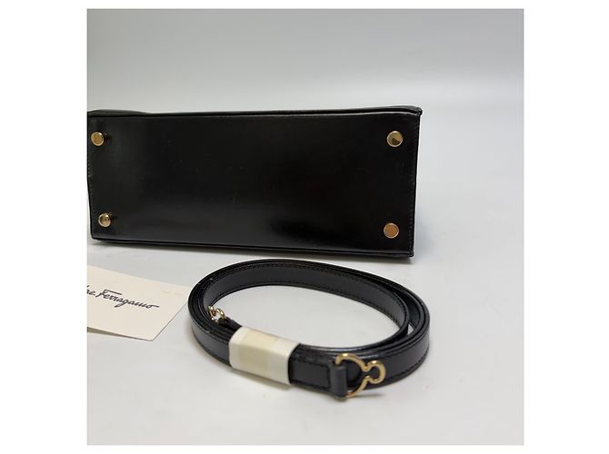 Salvatore Ferragamo Borsa Tote Iconic Bow Ribbon Nera Nero - vista 16