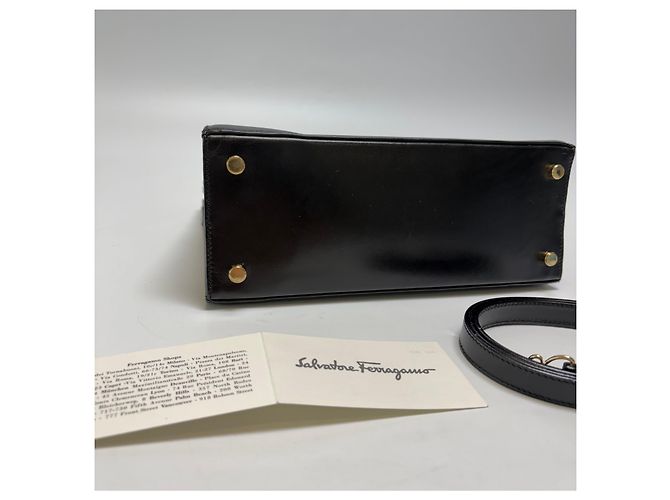 Salvatore Ferragamo Borsa Tote Iconic Bow Ribbon Nera Nero - vista 17