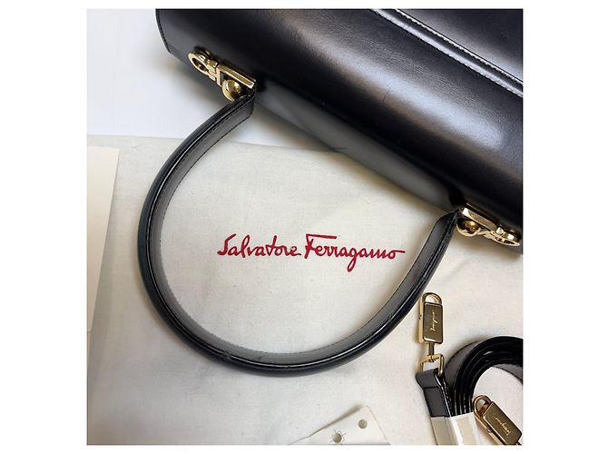 Salvatore Ferragamo Borsa Tote Gancini Borsa a Tracolla (Premium, Black) Nero - vista 15