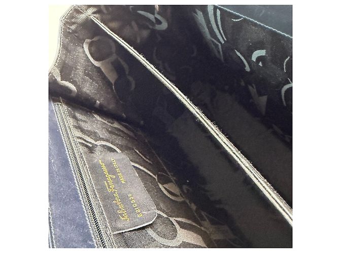 Salvatore Ferragamo Borsa Tote Gancini Borsa a Tracolla (Premium, Black) Nero - vista 20
