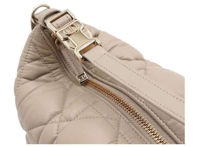 Dior Borsa Tote e Borsa a Tracolla Travel Nomad Medium Pouch Beige Marrone - vista 10