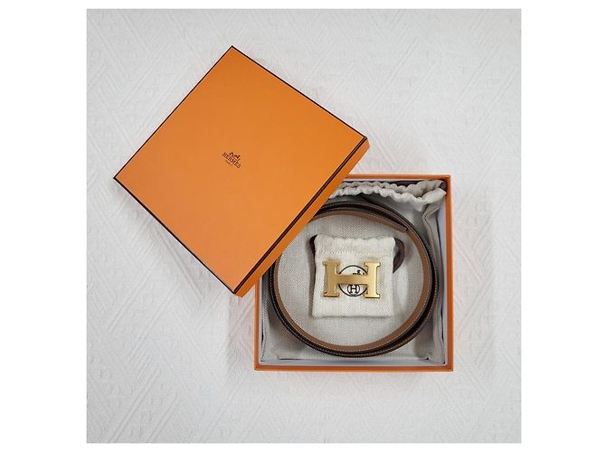 Hermès Buckle Reversible Two-Sided Black Gold Matte Men's Leather Belt - view 10