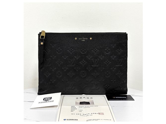 Louis Vuitton Borsa a Pochette Monogram Nera Nero - vista 3