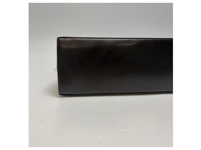 Salvatore Ferragamo Borsa a Tracolla Tote Gancini (Usata, Black) Nero - vista 18