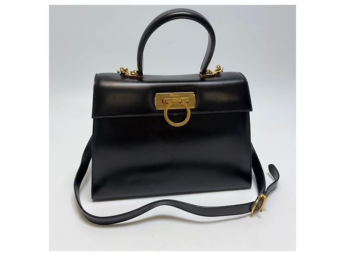 Salvatore Ferragamo Borsa a Tracolla Tote Gancini (Usata, Black) Nero - vista 4