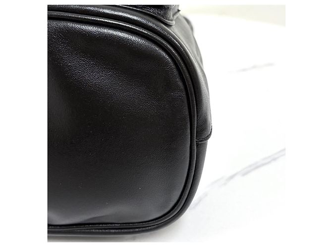 Prada Borsa bucket in pelle con logo triangolare nera Nero - vista 15
