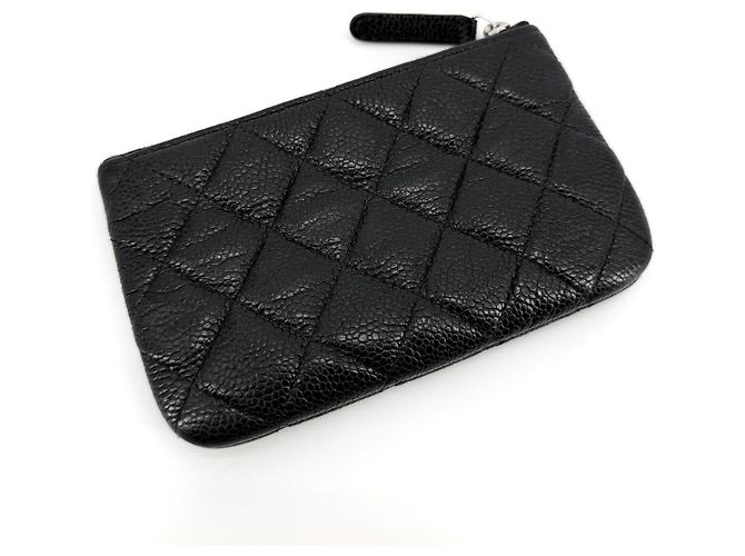 Chanel Mini Pochette Caviar Nera in Pelle Nero - vista 4