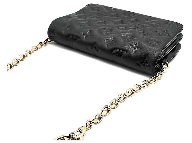 Louis Vuitton Pochette Coussin in pelle nera Nero - vista 6