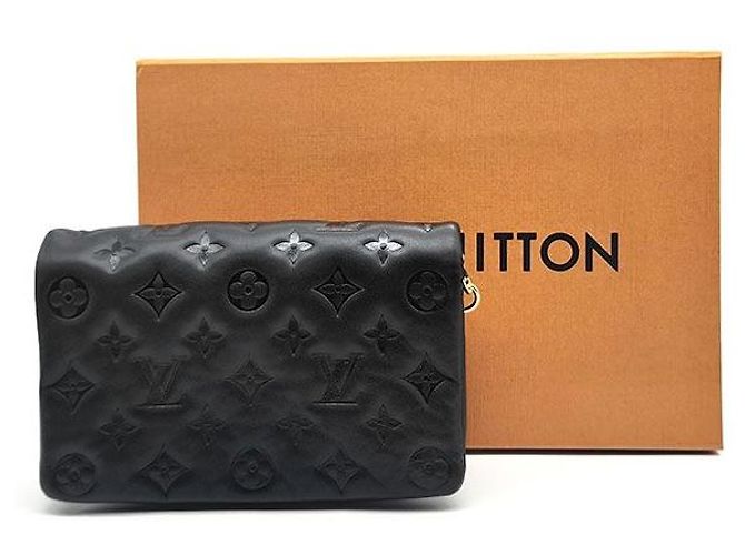 Louis Vuitton Pochette Coussin in pelle nera Nero - vista 9