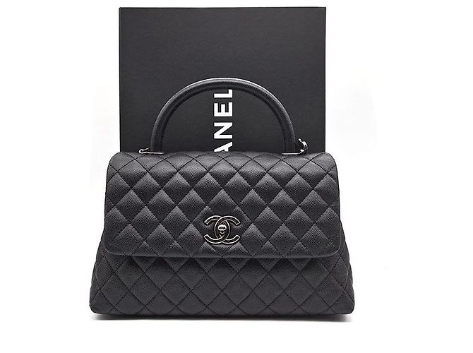 Chanel Caviar Coco Handle 28 Nero in Pelle - vista 9