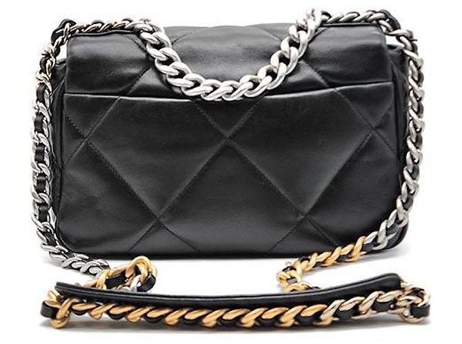 Chanel 19 Flap Bag Small in pelle nera Nero - vista 3