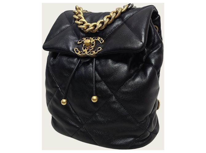 Chanel Zaino in nappa nera e oro con chip Nero - vista 2