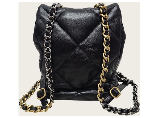 Chanel Zaino in nappa nera e oro con chip Nero - vista 5