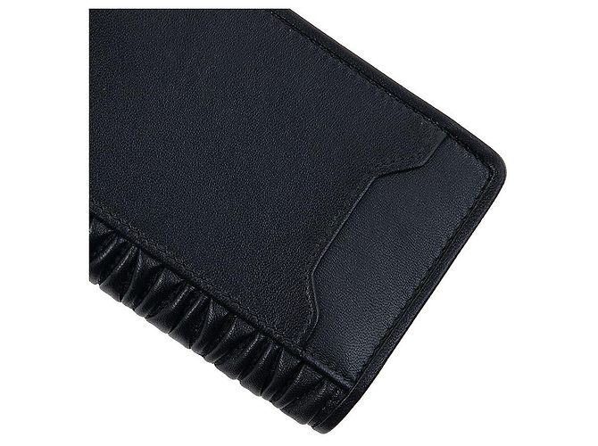 Miu Miu Tarjetero Matelassé Negro - vista 7